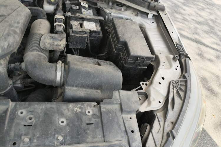 Used Bestune T99 2020 20TD Automatic Luxury Edition Engine Bay Left