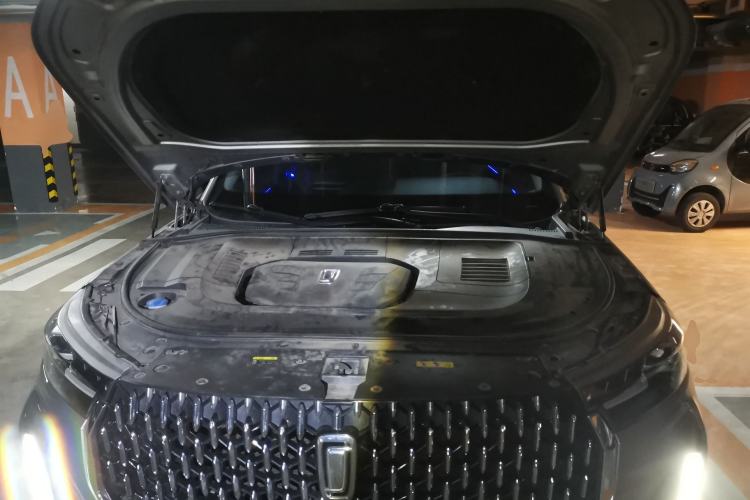 Used Bestune T99 2020 20TD Automatic Premium Edition Engine Bay