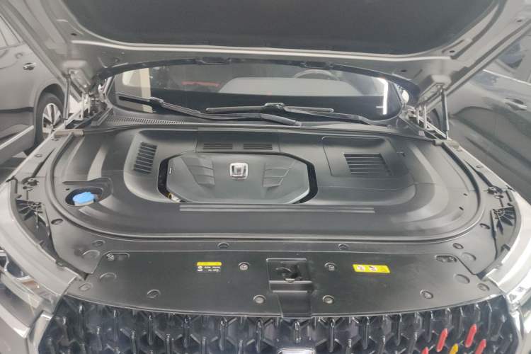 Used Bestune T99 2020 20TD Automatic Sport Premium Edition Engine Bay
