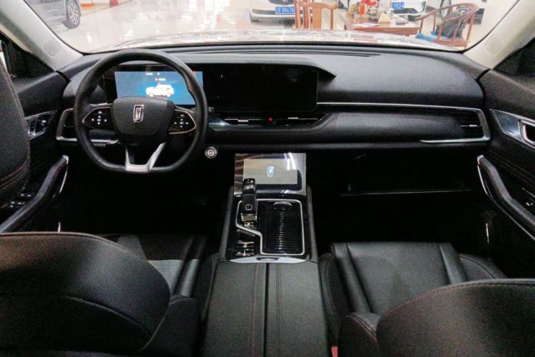 Used Bestune T99 2020 20TD Automatic Sport Premium Edition Interior 1