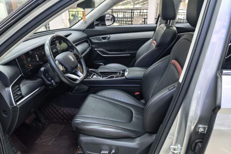 Used Bestune T99 2020 20TD Automatic Sport Premium Edition Interior 13