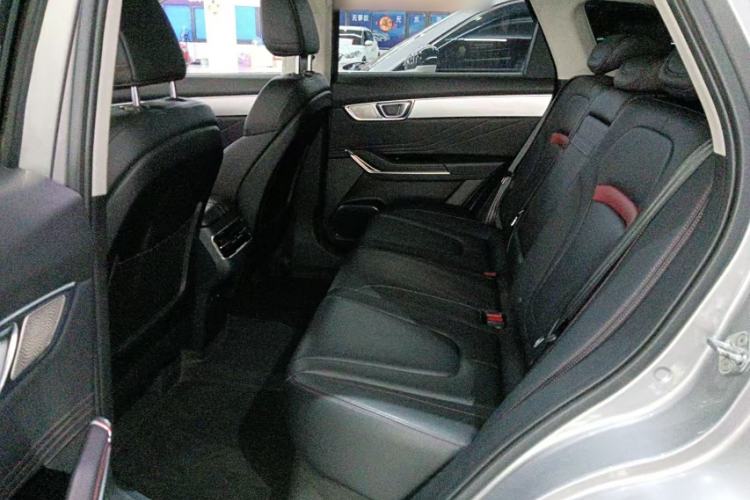 Used Bestune T99 2020 20TD Automatic Sport Premium Edition Interior 5