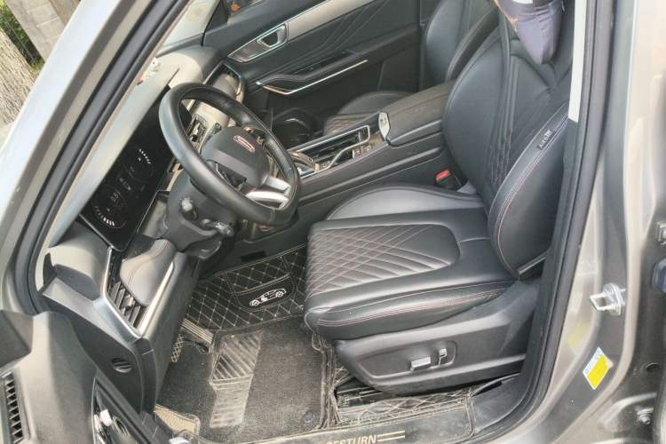 Used Bestune T99 2020 20TD Automatic Luxury Edition Left Front Seat