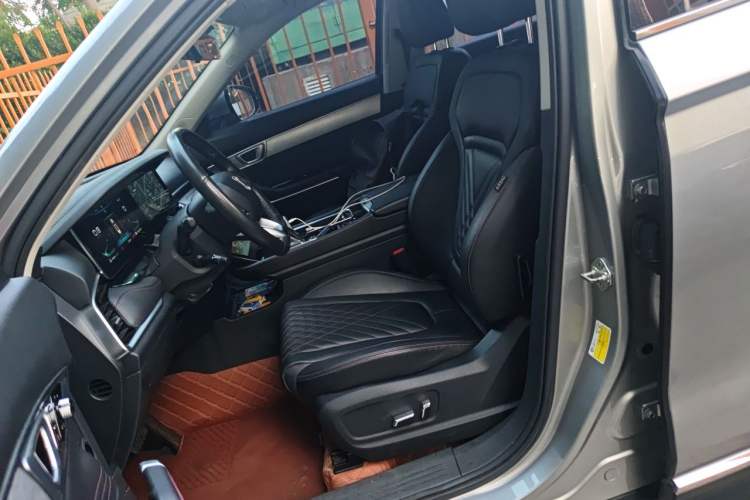 Used Bestune T99 2020 20TD Automatic Premium Edition Left Front Seat