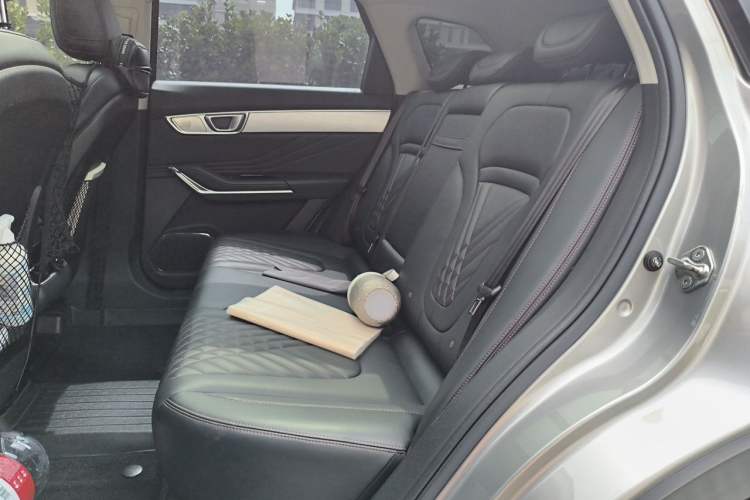 Used Bestune T99 2020 20TD Automatic Premium Edition Left Rear Seat