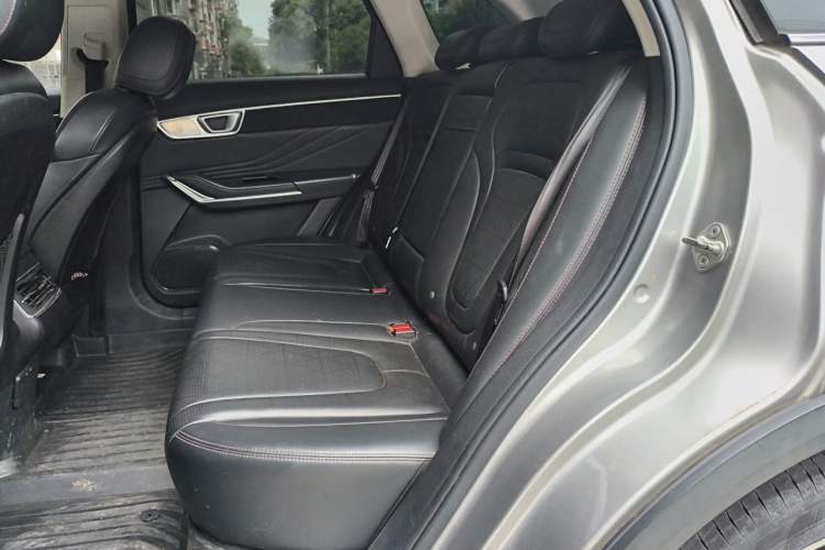 Used Bestune T99 2020 20TD Automatic Flagship Model Left Rear Seat