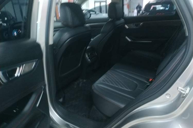 Used Bestune T99 2020 20TD Automatic Luxury Edition Left Rear Seat