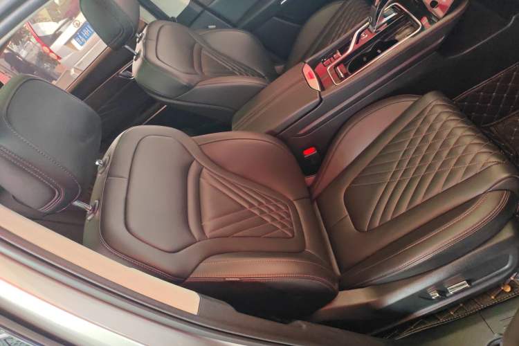 Used Bestune T99 2020 20TD Automatic Premium Edition Right Front Seat
