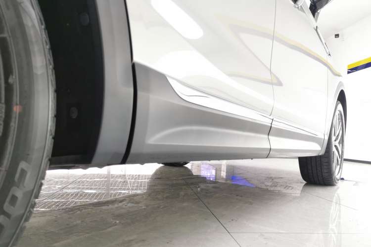 Used Bestune T99 2020 20TD Automatic Premium Edition Right Side Sill