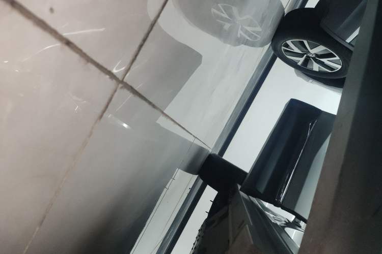 Used Bestune T99 2020 20TD Automatic Sport Premium Edition Right Side Sill