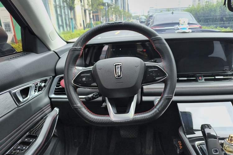 Used Bestune T99 2020 20TD Automatic Premium Edition Steering Wheel
