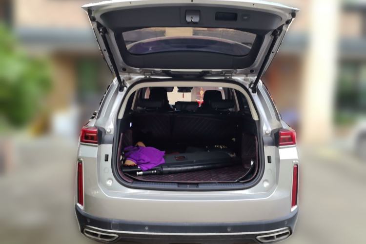 Used Bestune T99 2020 20TD Automatic Premium Edition Trunk