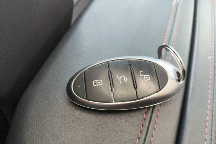 Used Bestune T99 2020 20TD Automatic Luxury Edition Vehicle Key
