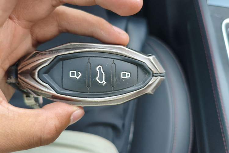 Used Bestune T99 2020 20TD Automatic Sport Premium Edition Vehicle Key