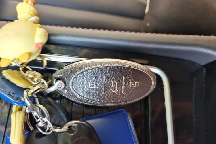 Used Bestune T99 2020 20TD Automatic Sport Premium Edition Vehicle Key