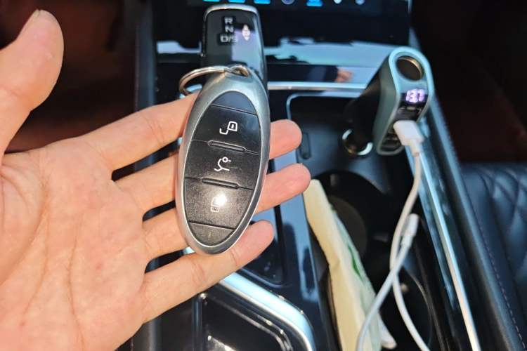 Used Bestune T99 2020 20TD Automatic Premium Edition Vehicle Key