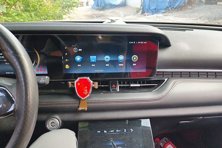 Used Bestune T99 2020 20TD Automatic Premium Edition Audio And AC Panel