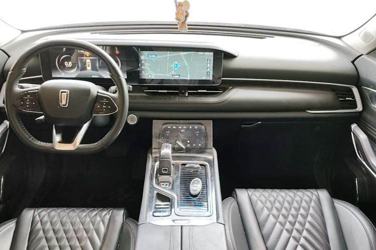Used Bestune T99 2020 20TD Automatic Premium Edition Center Console