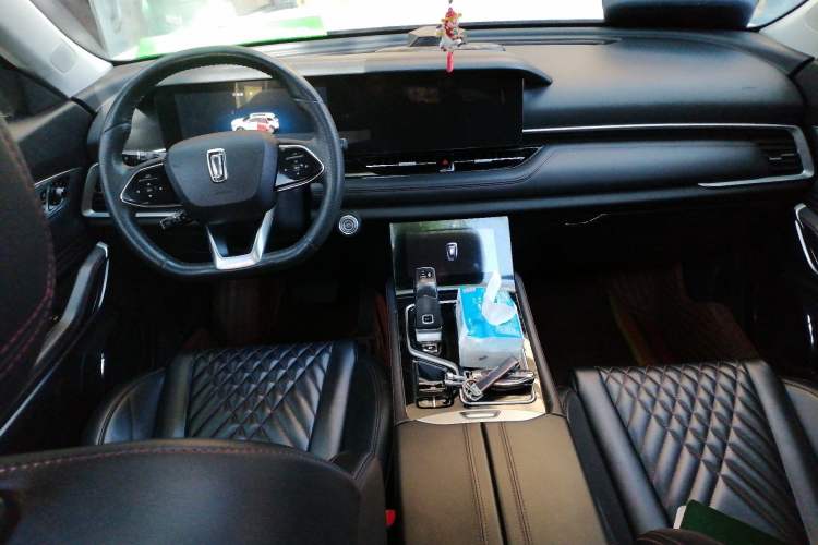 Used Bestune T99 2020 20TD Automatic Prestige Edition Center Console