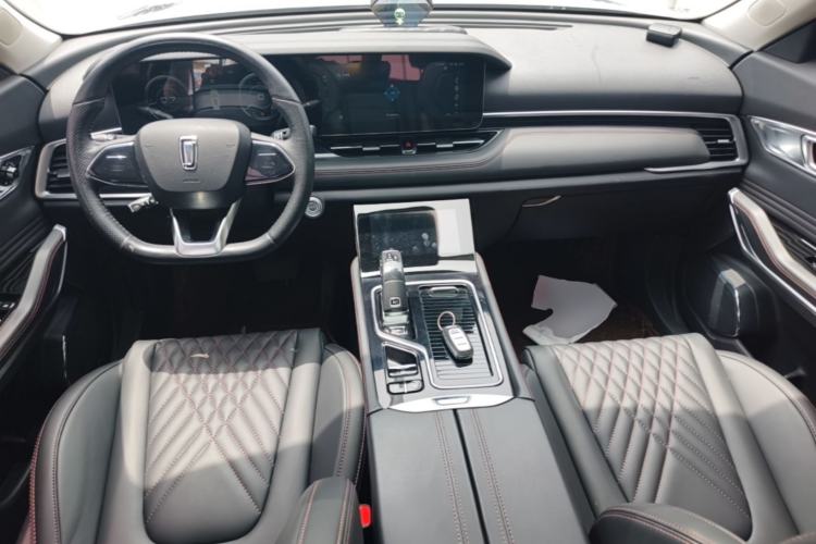 Used Bestune T99 2020 20TD Automatic Prestige Edition Center Console