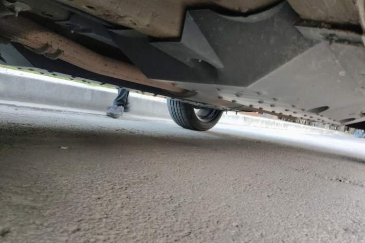 Used Bestune T99 2020 20TD Automatic Premium Edition Chassis Front Left