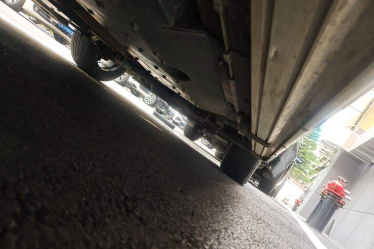 Used Bestune T99 2020 20TD Automatic Luxury Edition Chassis Rear Right