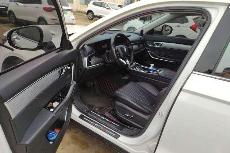 Used Bestune T99 2020 20TD Automatic Premium Edition Driver Seat