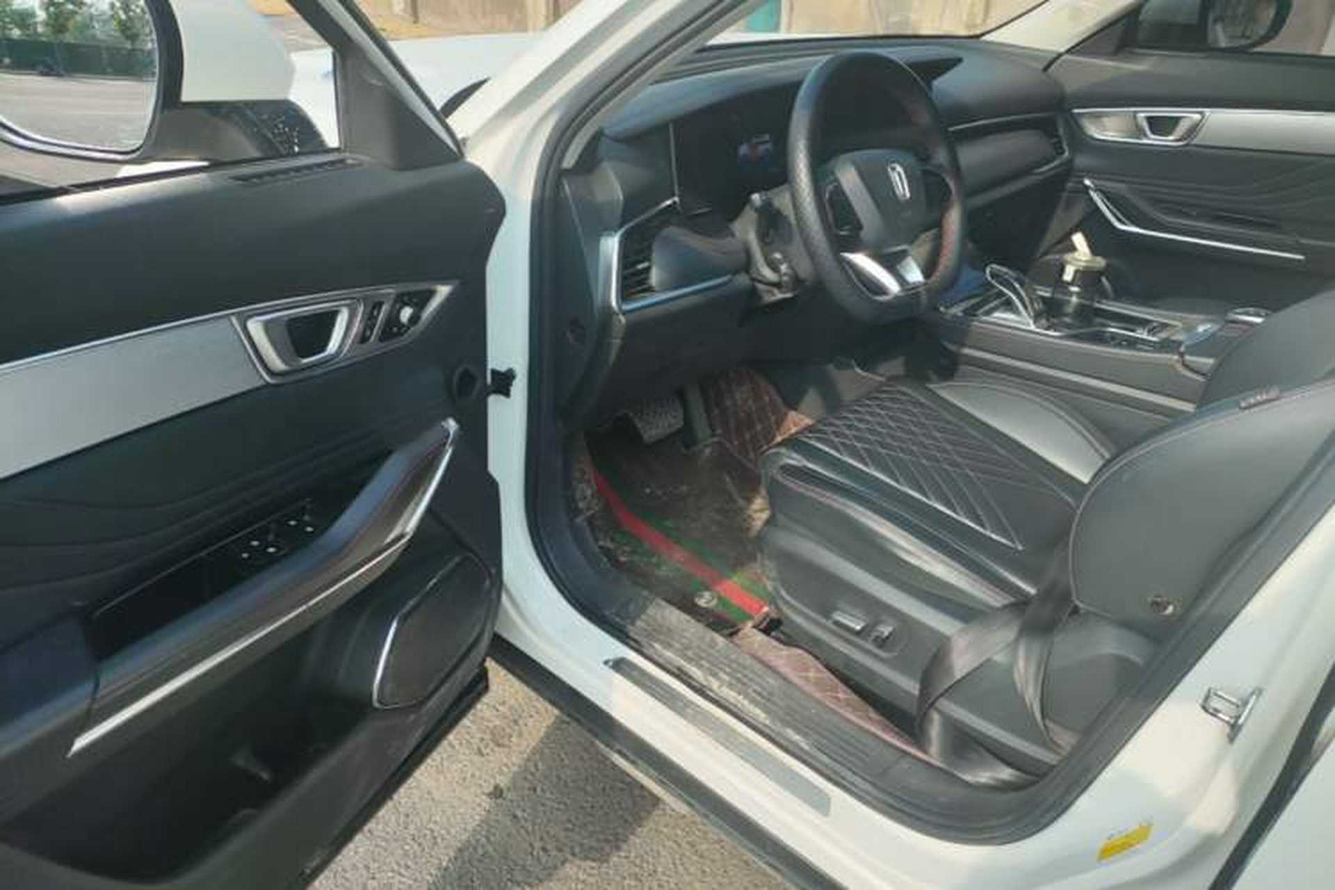 Used Bestune T99 2020 20TD Automatic Luxury Edition Driver Seat