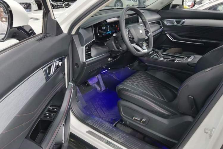 Used Bestune T99 2020 20TD Automatic Luxury Edition Driver Seat