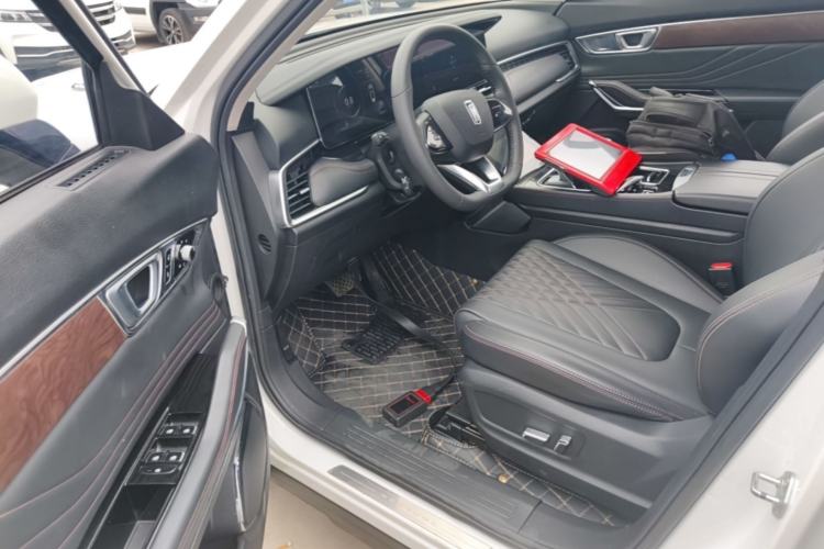 Used Bestune T99 2020 20TD Automatic Premium Edition Driver Seat