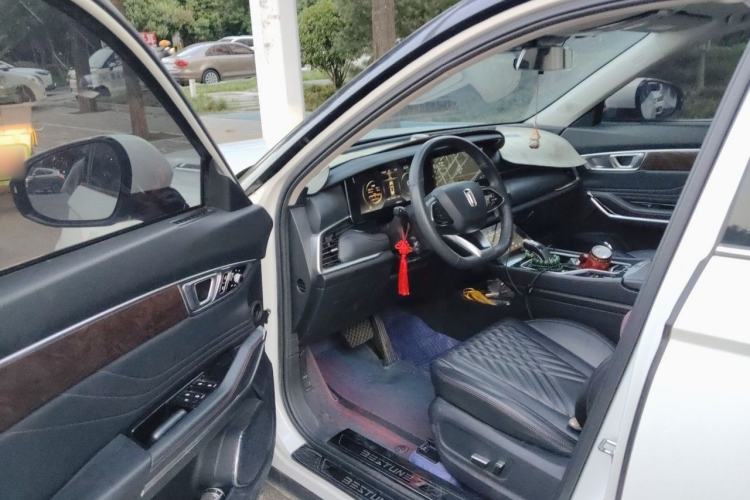 Used Bestune T99 2020 20TD Automatic Premium Edition Driver Seat