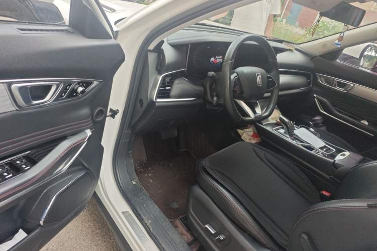 Used Bestune T99 2020 20TD Automatic Luxury Edition Driver Seat