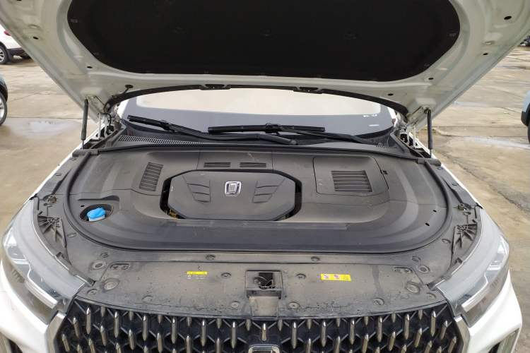 Used Bestune T99 2020 20TD Automatic Premium Edition Engine Bay