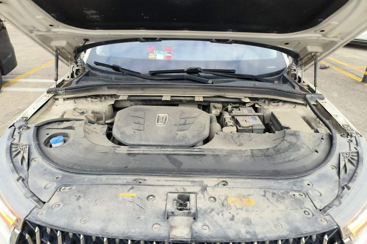 Used Bestune T99 2020 20TD Automatic Premium Edition Engine Bay