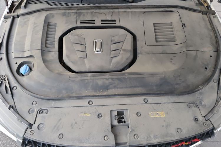 Used Bestune T99 2020 20TD Automatic Sport Premium Edition Engine Bay