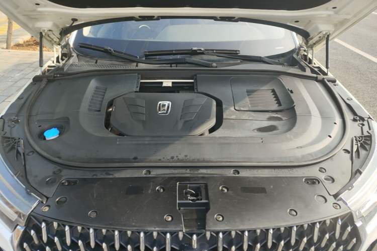 Used Bestune T99 2020 20TD Automatic Luxury Edition Engine Bay