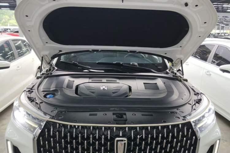 Used Bestune T99 2020 20TD Automatic Luxury Edition Engine Bay