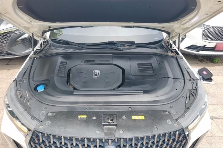Used Bestune T99 2020 20TD Automatic Prestige Edition Engine Bay