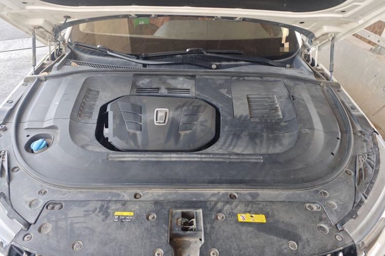 Used Bestune T99 2020 20TD Automatic Premium Edition Engine Bay