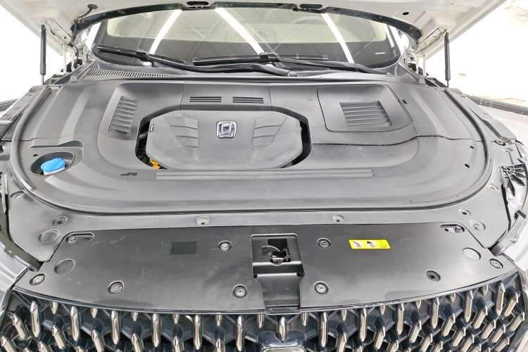 Used Bestune T99 2020 20TD Automatic Prestige Edition Engine Bay