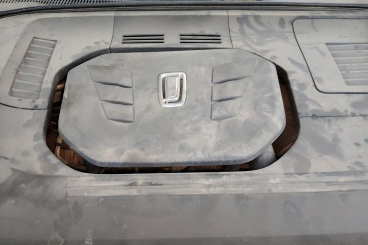 Used Bestune T99 2020 20TD Automatic Premium Edition Engine Bay