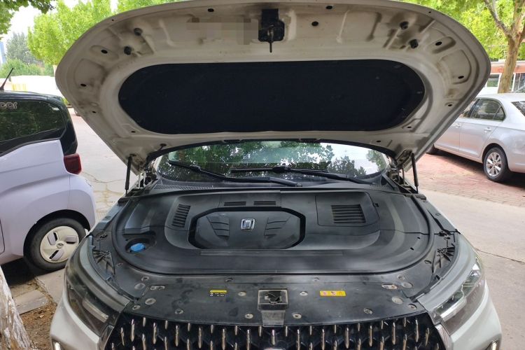 Used Bestune T99 2020 20TD Automatic Premium Edition Engine Bay