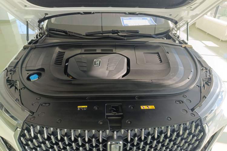 Used Bestune T99 2020 20TD Automatic Prestige Edition Engine Bay