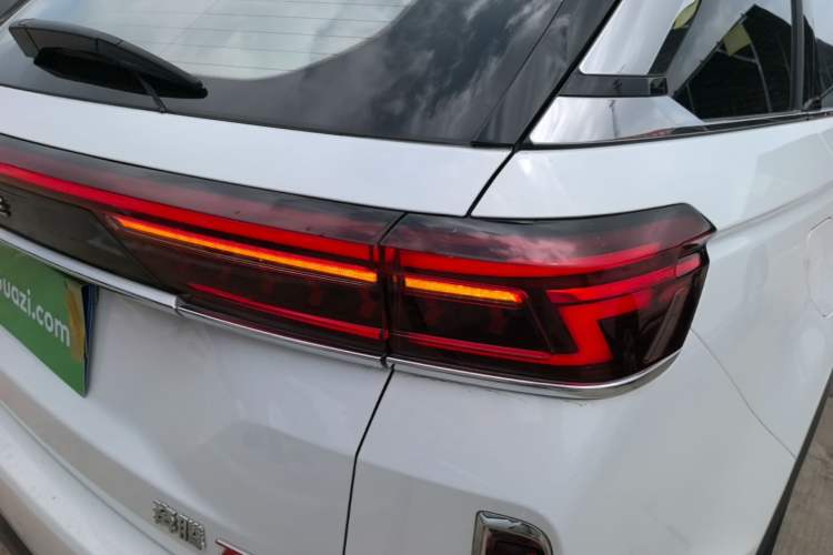 Used Bestune T99 2020 20TD Automatic Premium Edition Exterior 3