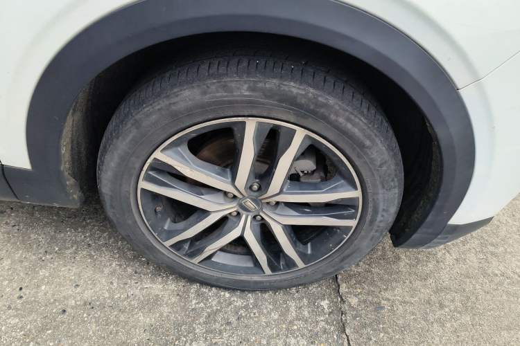 Used Bestune T99 2020 20TD Automatic Premium Edition Exterior 8