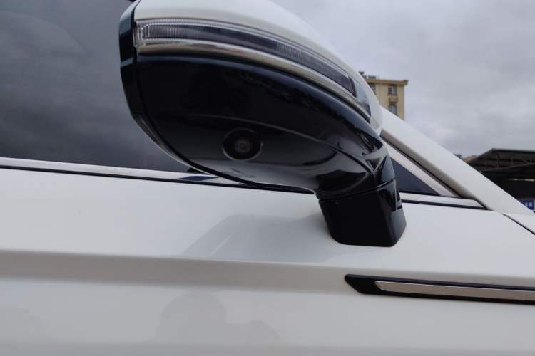 Used Bestune T99 2020 20TD Automatic Premium Edition Exterior 9