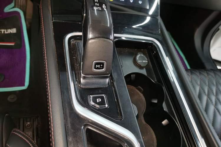 Used Bestune T99 2020 20TD Automatic Premium Edition Gear Lever