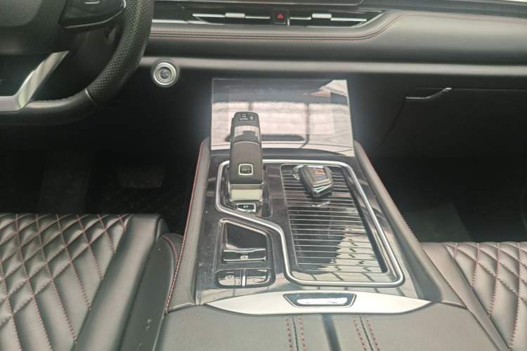 Used Bestune T99 2020 20TD Automatic Premium Edition Gear Lever