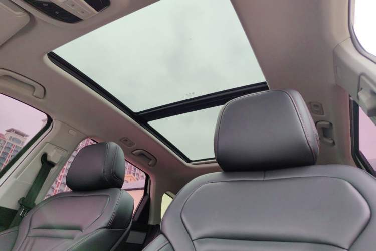 Used Bestune T99 2020 20TD Automatic Premium Edition Headliner