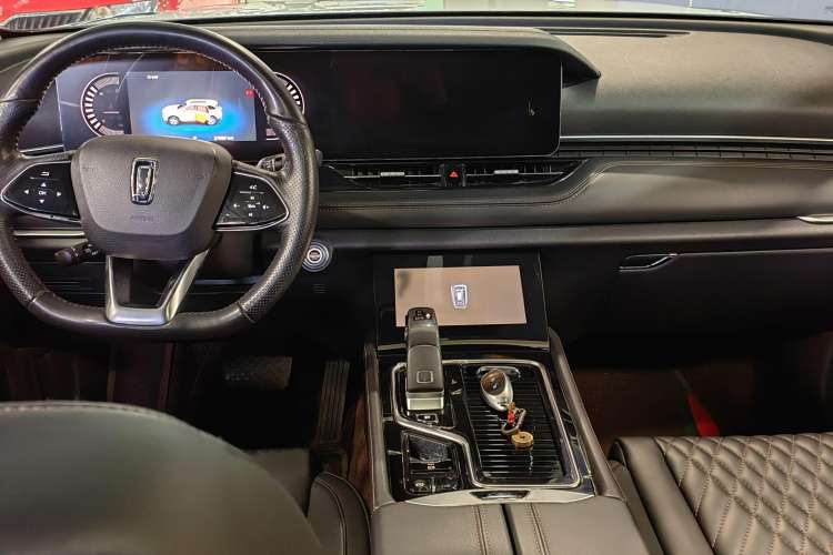 Used Bestune T99 2020 20TD Automatic Luxury Edition Interior 1